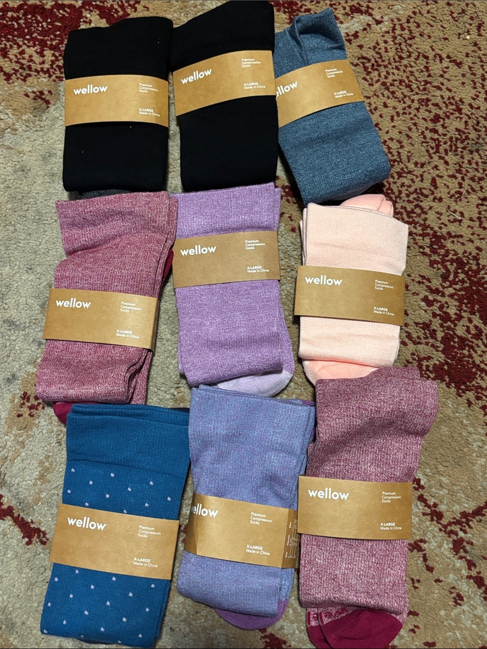 Wellow X-Large Premium Compression Socks Lot Of 3 colors may vary